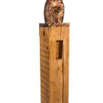 Frauenbueste auf Holz Frauenbueste auf Holz